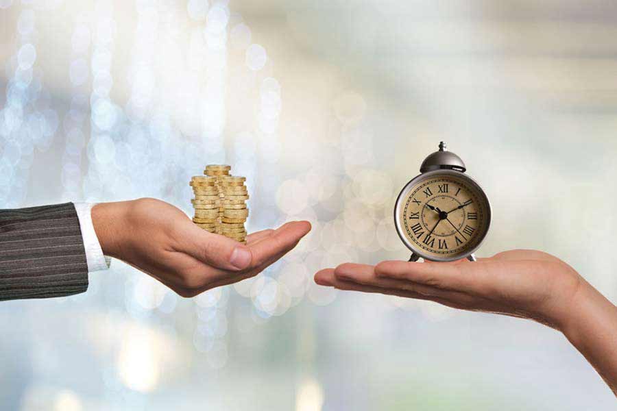 Entrepreneurial Dilemma: Pleasure of Freedom vs. Pain of Fear