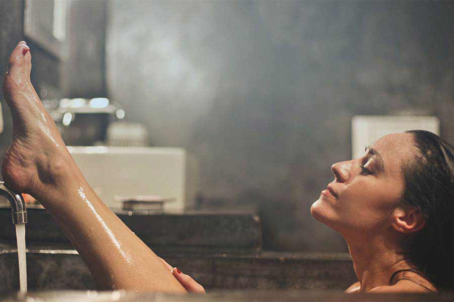 The Top Ten Ways to Enjoy Being Single