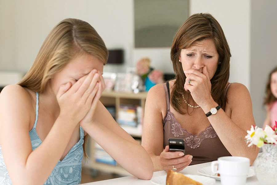 Six Tips for Decoding Emotions in Text Messages