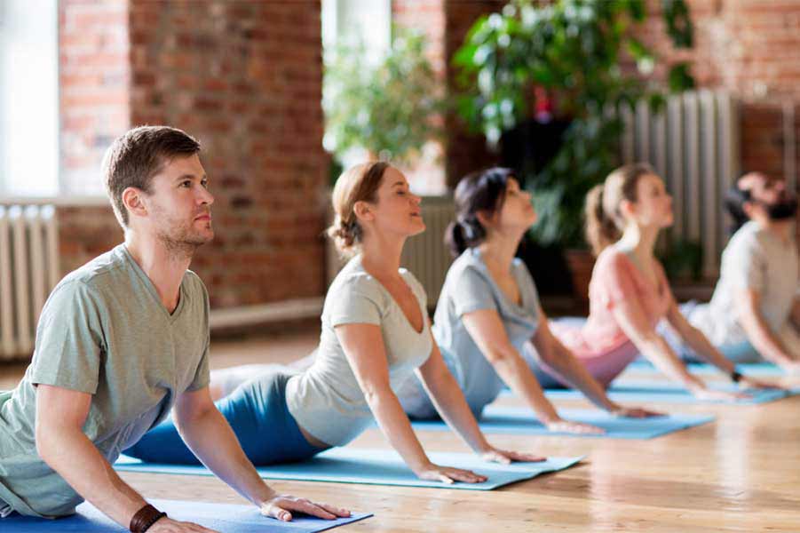 8 Ways to Love Yoga Even if You Think You Suck at It