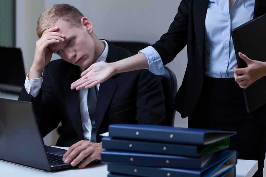 Learning How to Handle Criticism