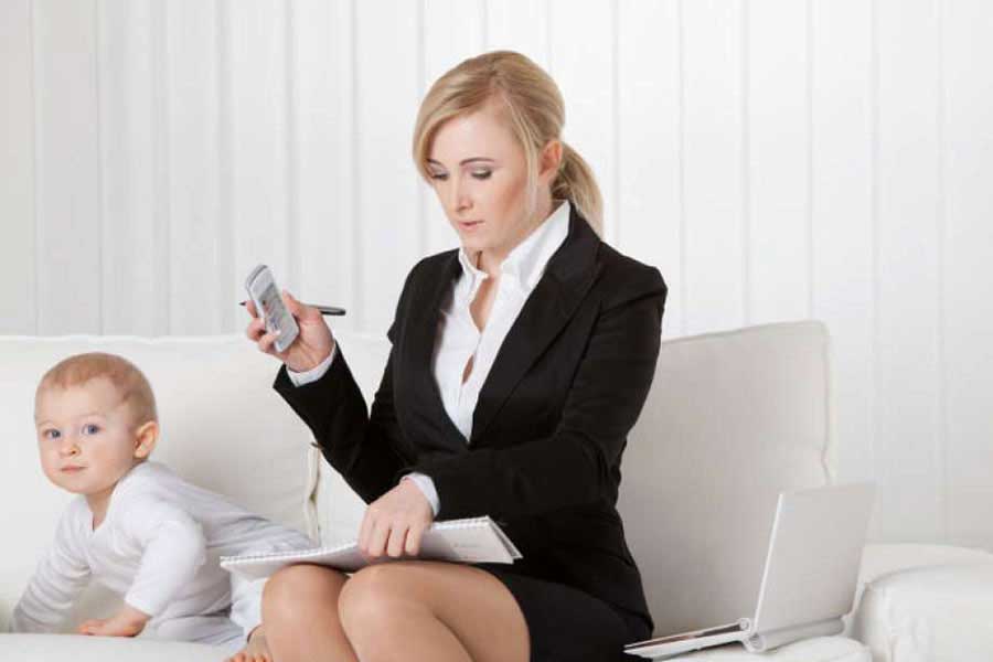 Working Moms: 13 Ways to Find Balance and Happiness