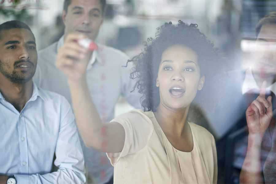 11 Ways to Be the Best Leader and Inspire a Great Team