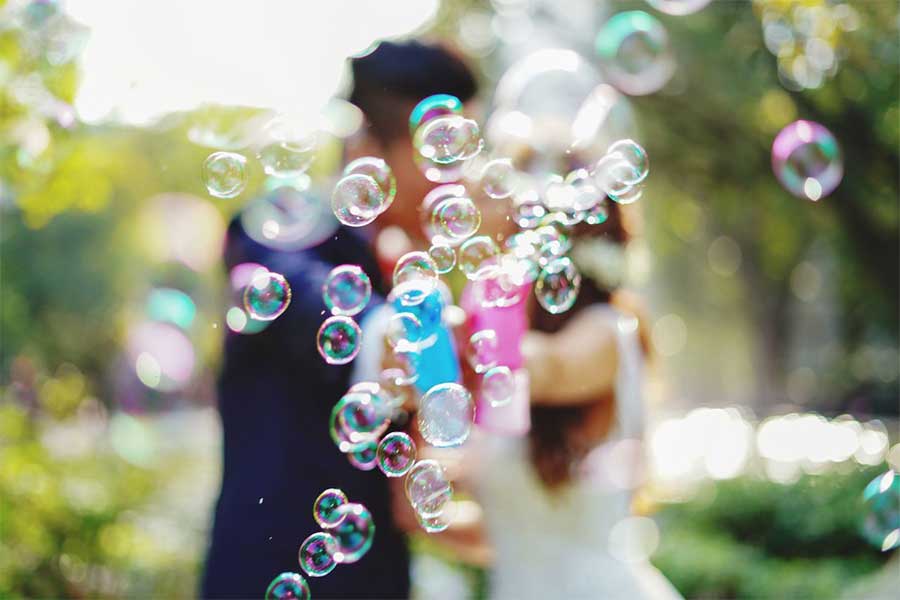 The Couple Bubble to Save You From Divorce