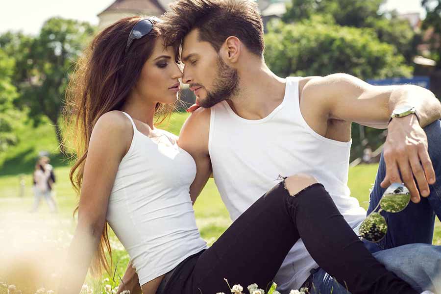 Spot a Leaker vs. Someone Who Really Likes You