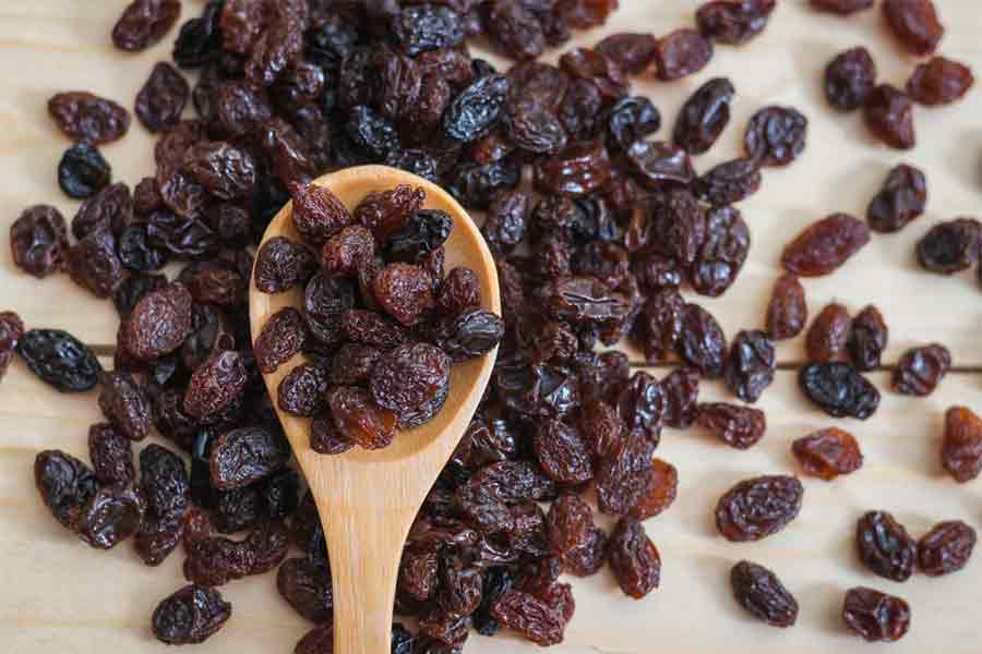 Lower Your Risk of High Pesticide Levels with Organic Raisins